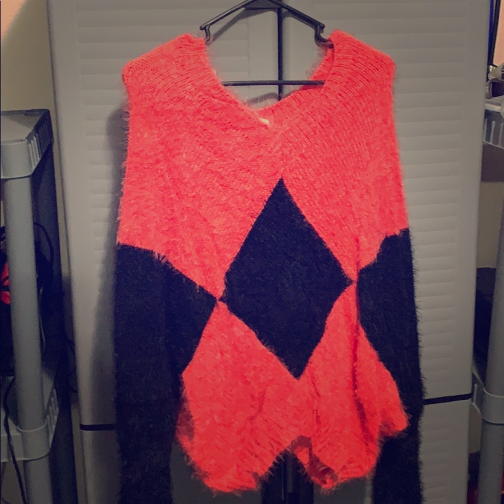 YA Los Angeles Puffy Oversized Sweater